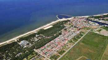 Waterside Resort 3*